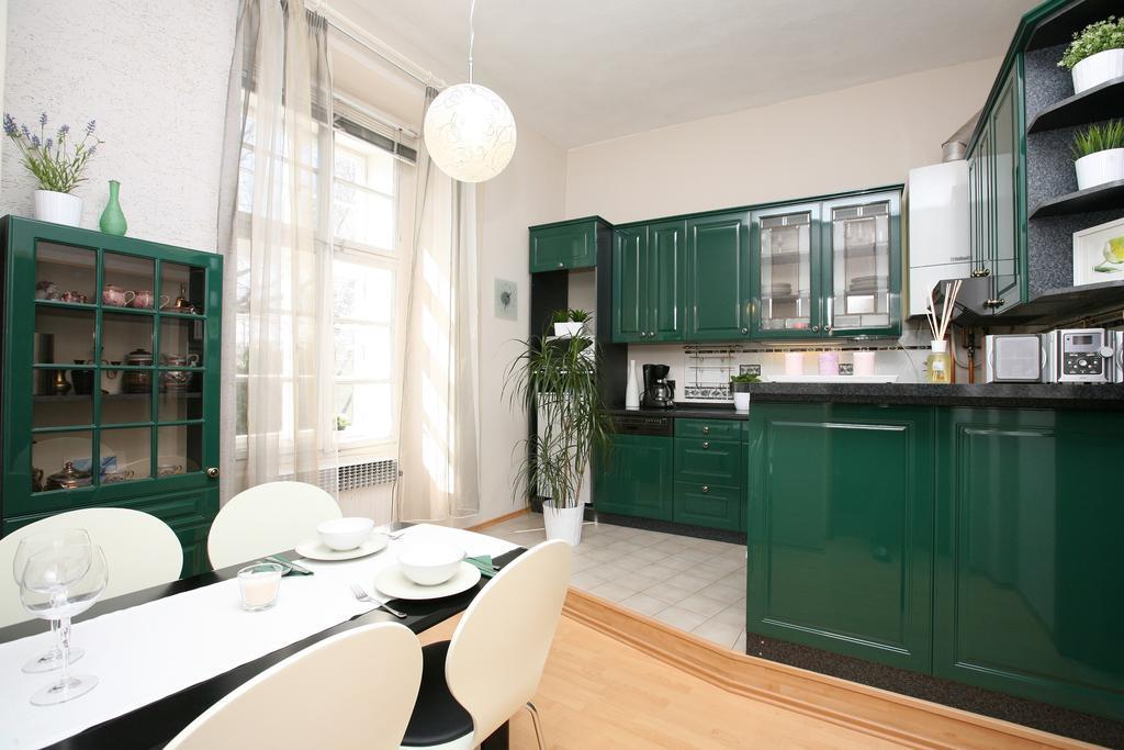 Apartment Karolina Prag Rum bild